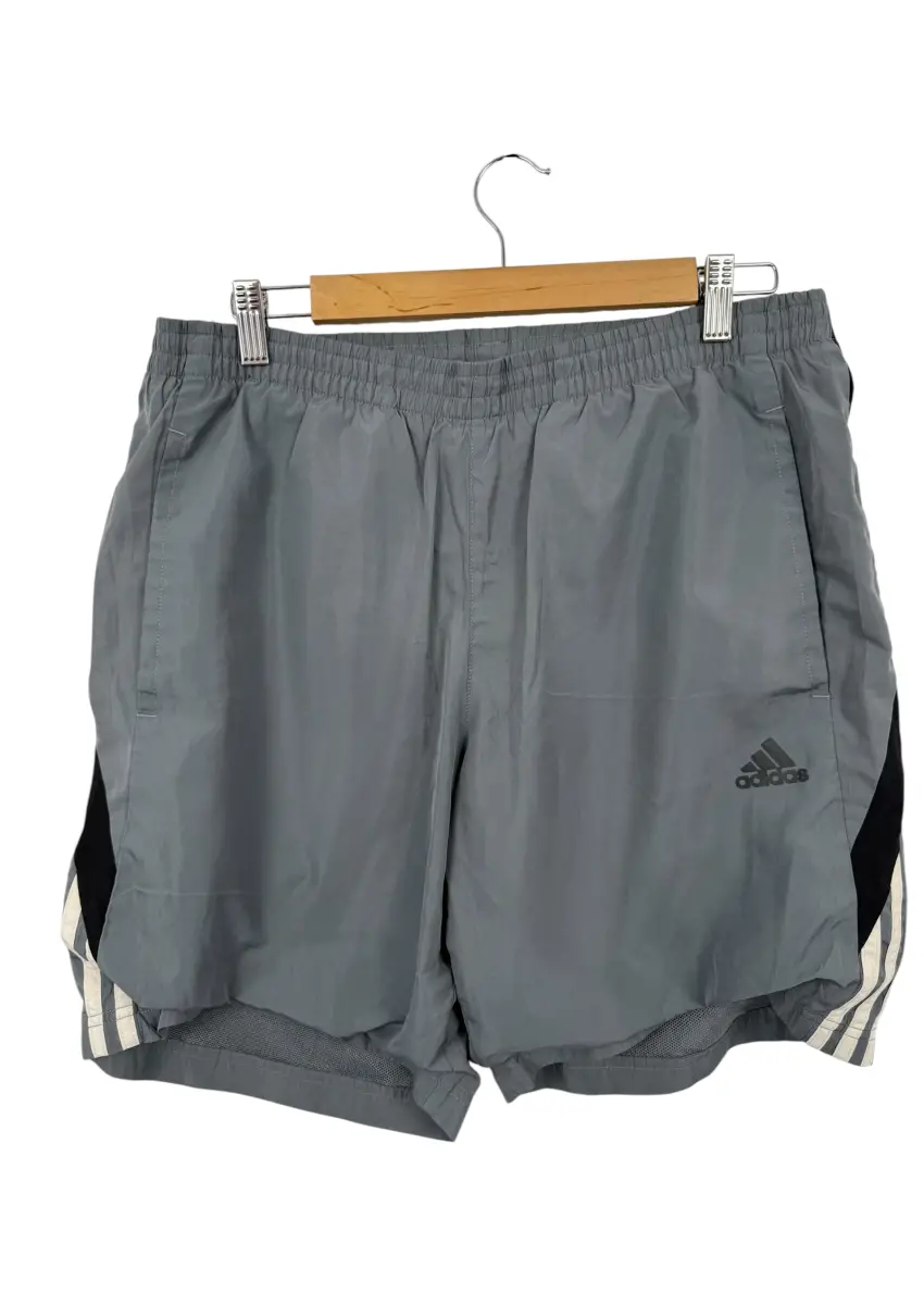 Pantaloni Scurti Adidas - Marimea M - Barbati