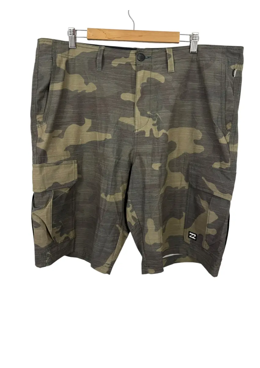 Pantaloni Scurti Billabong - Marimea XL - Barbati